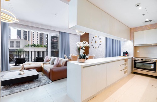 Dubai Apartment | GLOBALSTAY. Creek Horizon Tower 2
