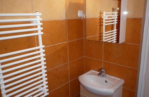 Fertoboz Bed & Breakfast | Gloriett Panzió