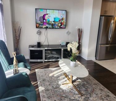 Thorold Apartment | Glow Chambers at Thorold