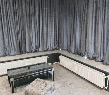 Focsani Apartment | Glow Sahara