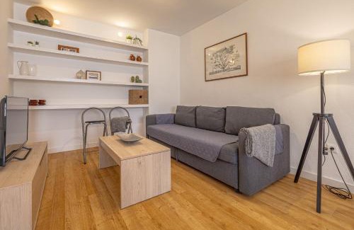 San Felipe Neri Apartment | GMC Turistics - The Picasso Neighborhood House