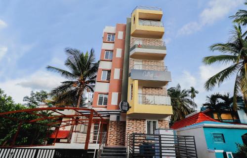 Rajajinagar Hotel | GN Collection O Near Rajajinagar Industrial Estate
