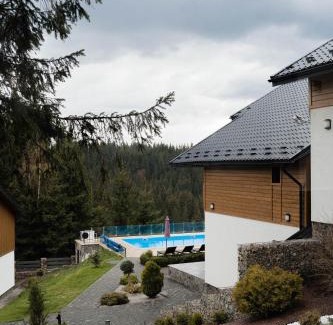 Yablunytsya Ski Chalet | Gogodz Chalet Resort