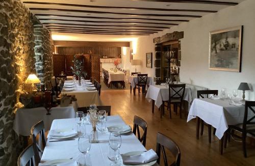 Arantzazu House | Goiko-Benta Ostatua