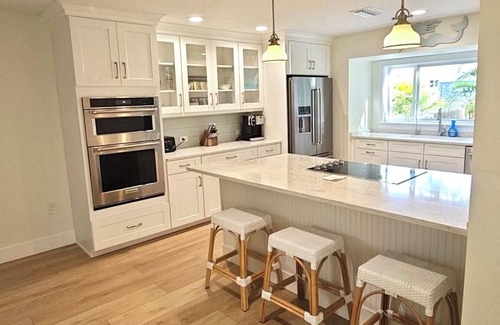 Shell Harbor House | Going Coastal - 3 Bed 2 Bath Pool Home in Sanibel!