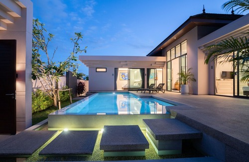 Choeng Thale Villa | Gold Chariot Pool Villa A2 in Tambon Choeng Thale