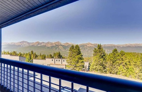 Woodmoor House | Gold Point #5-C - Great Views - Hot Tub Access