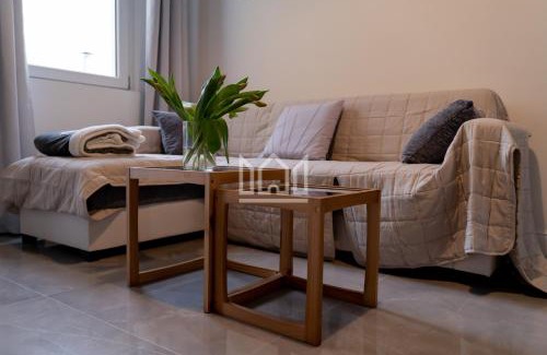 Ferrara Apartment | Gold River House