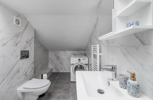 Praga Apartment | Golden Apartments Warsaw - Marcinkowskiego 1