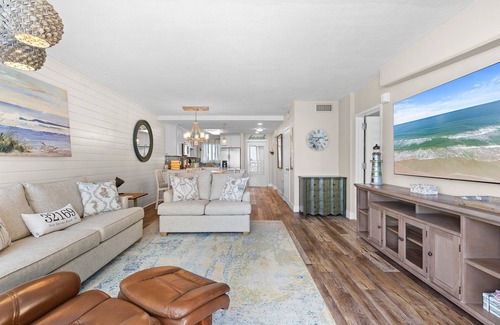 New Smyrna Beach Condo | Golden Arms 602: Direct Ocean Views, 2 King Beds, Walk to Flagler Ave