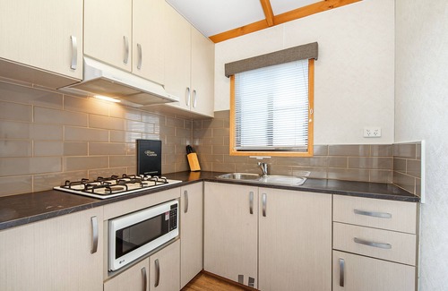 Maryborough Hotel | Golden Country Motel & Caravan Park