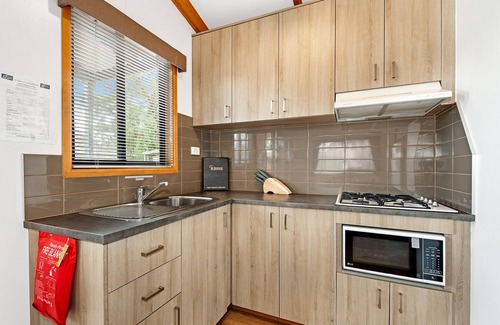 Maryborough Hotel | Golden Country Motel & Caravan Park