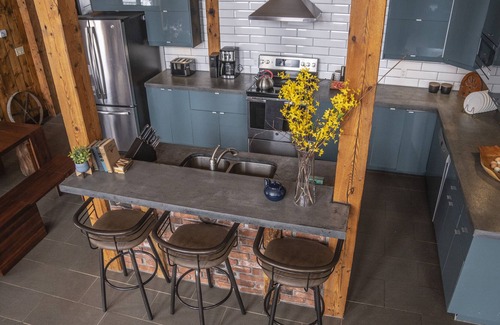 New Glasgow House | Golden Golf Season Special: 15% off in September and October For Weekly Stays!