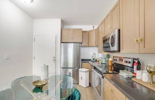 Golden Hill Condo | Golden Hill Gem 2 Mi to Gaslamp Quarter - Dogs OK!