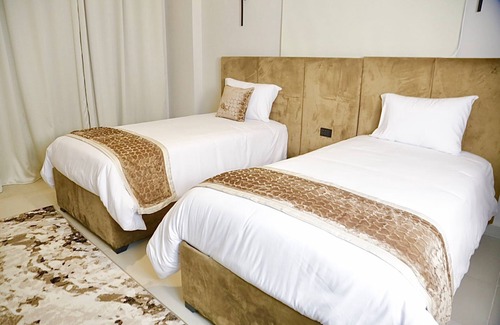 New Cairo Hotel | Golden House