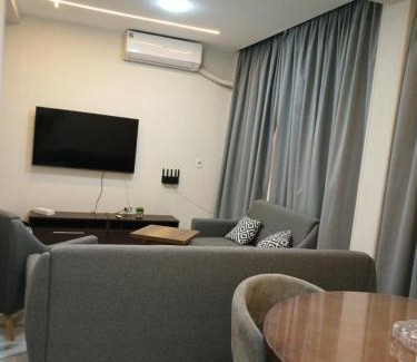 As-Sayidah Zaynab Apartment | Golden Ibis Memphis