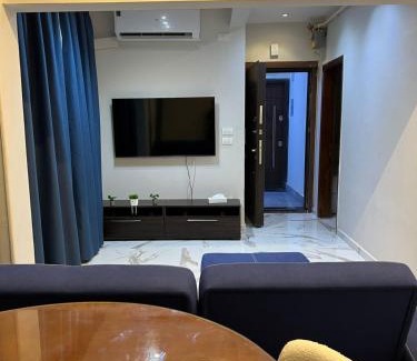 As-Sayidah Zaynab Apartment | Golden Ibis Memphis