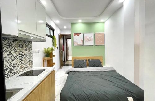 Hai Ba Trung Apartment | GOLDEN Luxury House-French Niche Place in Centre-Rooftop Pool-Free EarlyCheckin