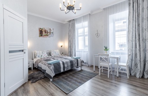 Lviv City Center Apartment | Golden Roses in Halytskyi District