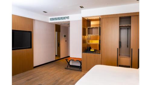Bandalungwa Hotel | Golden Tulip Kin-Oasis Kinshasa