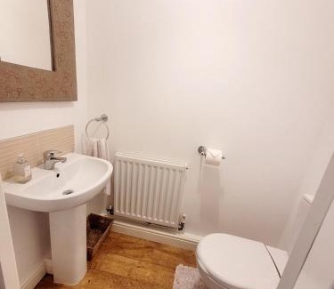 Codnor House | Golden Valley View