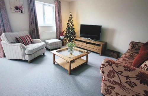 Codnor House | Golden Valley View