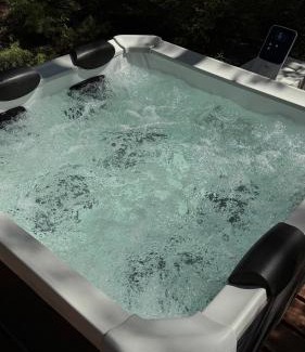 Zakopane Villa | Golden Villa Kościelisko - Jacuzzi - Grill - Taras z Widokiem - Prywatny Ogród