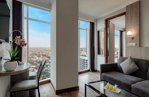 Surabaya Hotel | GoldVitel Hotel Surabaya