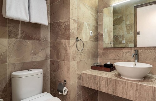 Surabaya Hotel | GoldVitel Hotel Surabaya