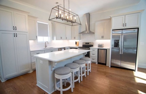 Oxford House | Golf Cottage at Country Club