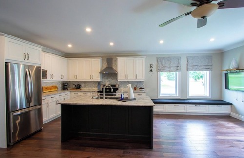 Lindsay House | Golf Course Cottage in Little Britain