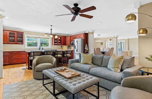 Hendersonville House | Golf Course Getaway: Pickleball/Tennis/Pool/Hot Tub/Fire Pit