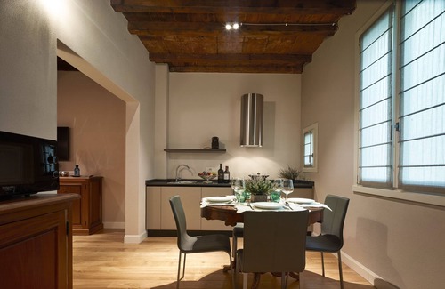 Duomo Apartment | "GOLF"-Elegant apartment for 4/5 people on the 1st floor
