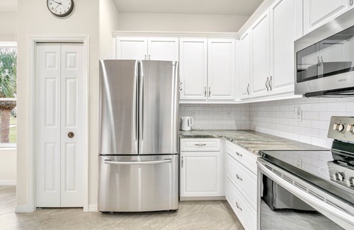 Tropical Cove House | Golf Green Lodge at Lexington CC Golf Village