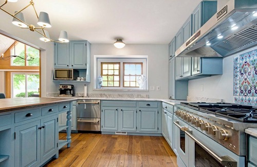 Grand Blanc House | Golf n Ski Spacious 5 bedroom house on the course home of the Ally PGA Tour