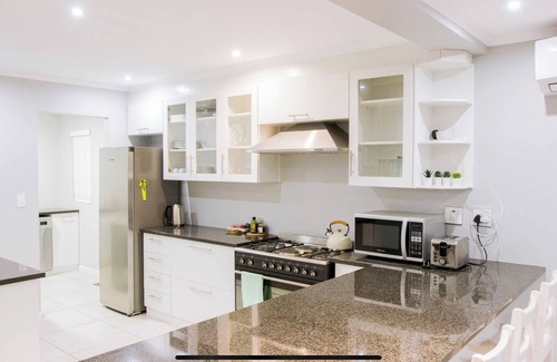 Shelley Point House | Golfing paradise at the beach
