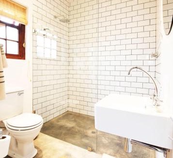 Paternoster House | Gonana Guesthouse