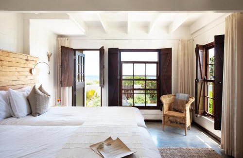 Paternoster House | Gonana Guesthouse