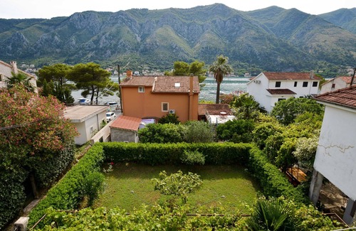 Kotor Apartment | Good place for vacation with sea view.
