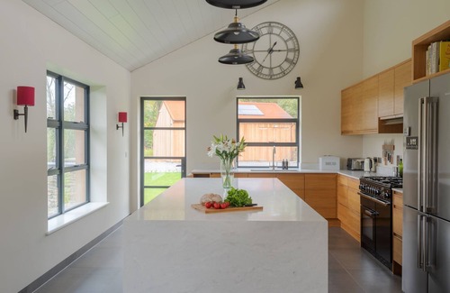 Salcombe House | Goodshelter Bay - a large modern waterfront house with private slipway