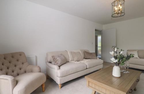 Chichester House | Goodwood Retreat