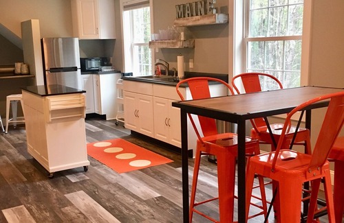 Kennebunkport Apartment | Goose Rocks Retreat - relax, refresh, recharge