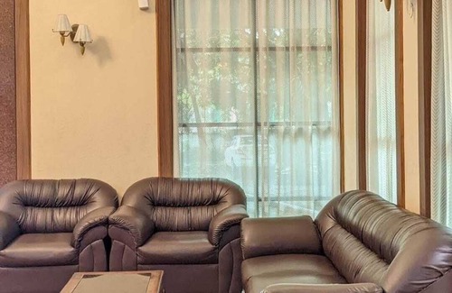 North Paravur Hotel | GOPIKA REGENCY