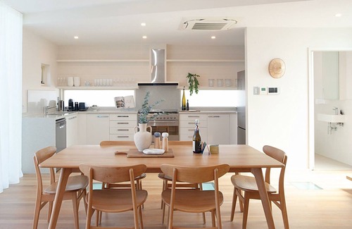 Clovelly House | Gordons Bay Vista