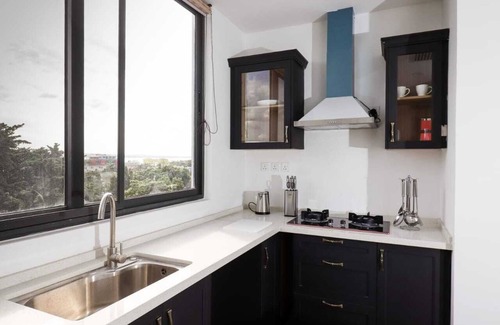 Masaki Apartment | Gorgeous 1BR apartment w/wifi, gym & pool