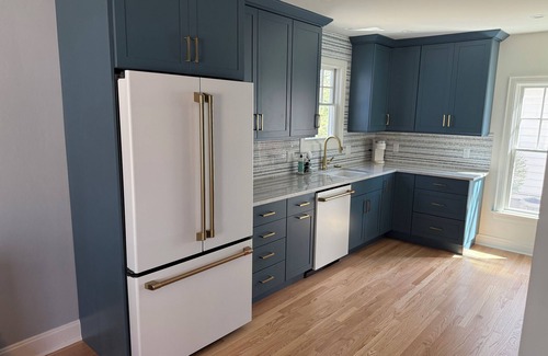 Lower Burns Park House | Gorgeous 4 bedroom house in Burns Park 10 min walk to the Big House!