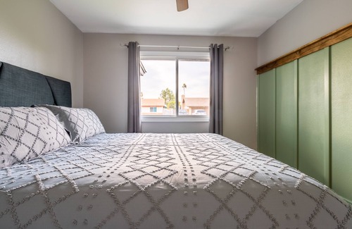 Dobson Ranch House | Gorgeous 4 bedroom home with a pool in Tempe