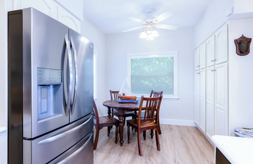 Key Largo House | Gorgeous 5-bedroom laid back waterfront vacation house in Key Largo