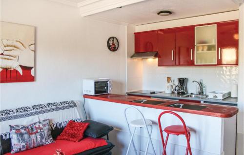 Rojales Apartment | Gorgeous Apartment In Rojales With Wifi