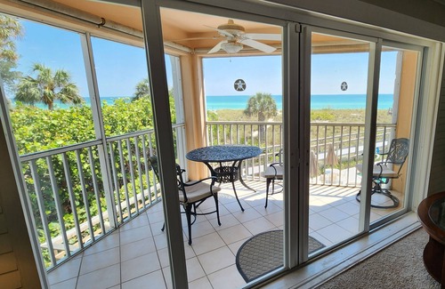 Whitney Beach Condo | Gorgeous Beachfront ~ Spacious & Updated 2/2 ~ Heated Saltwater Pool